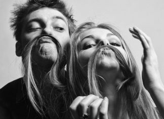 İlişkiniz Hakkında Olumlu Düşünün İlişkiniz hakkında olumlu düşünün